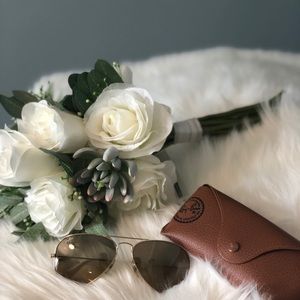 RAY BAN Gold Frame Aviators with brown lenses